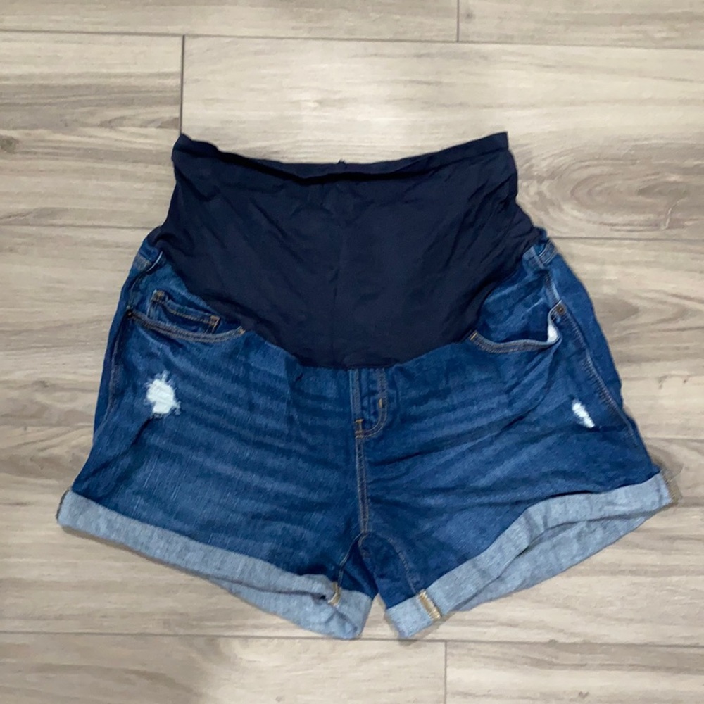 Old Navy Maternity Shorts